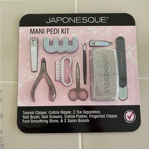 JAPONESQUE Mani Pedi Kít 10 Pieces Brand New Sealed